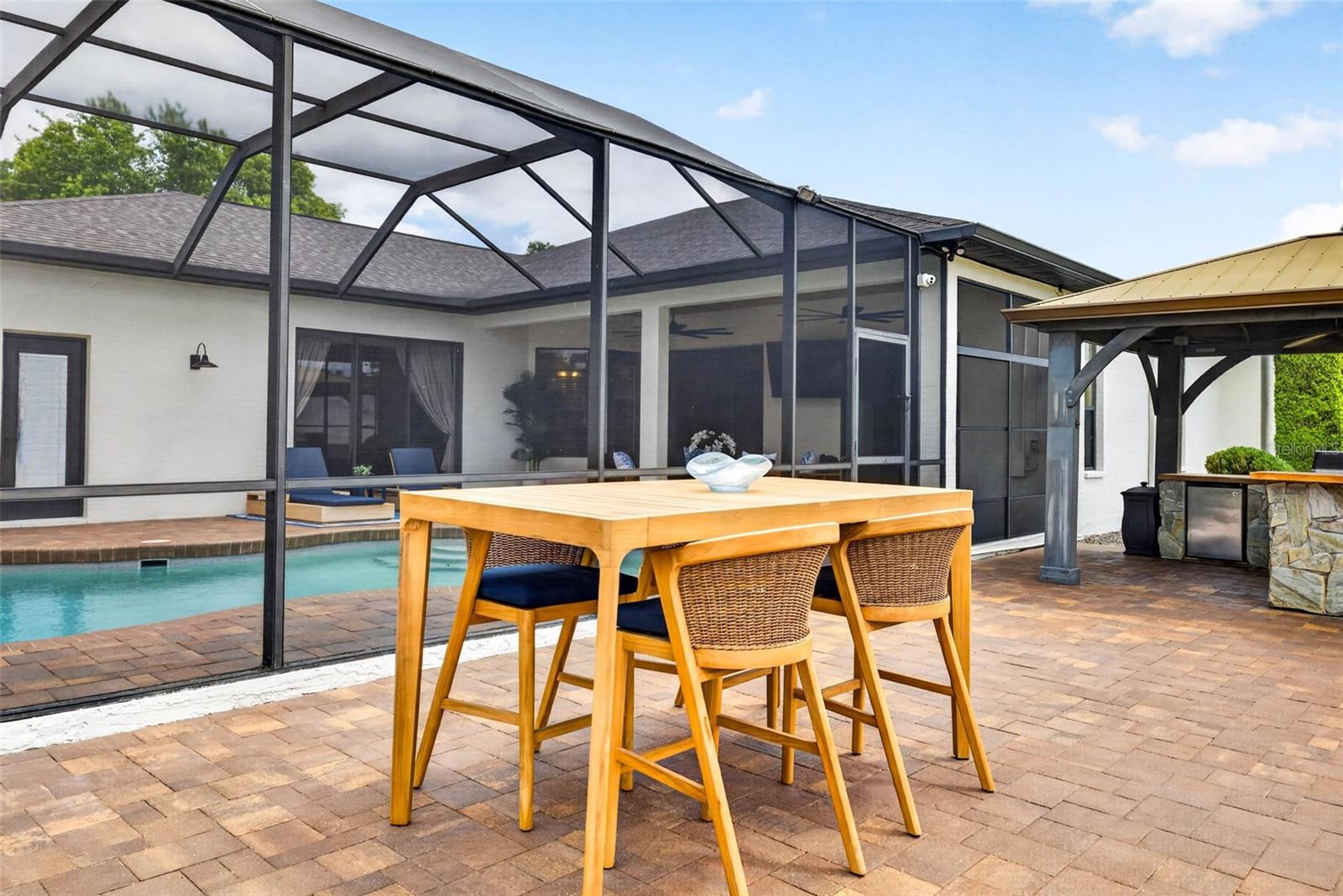 GRANDVIEW GROVE - Residential