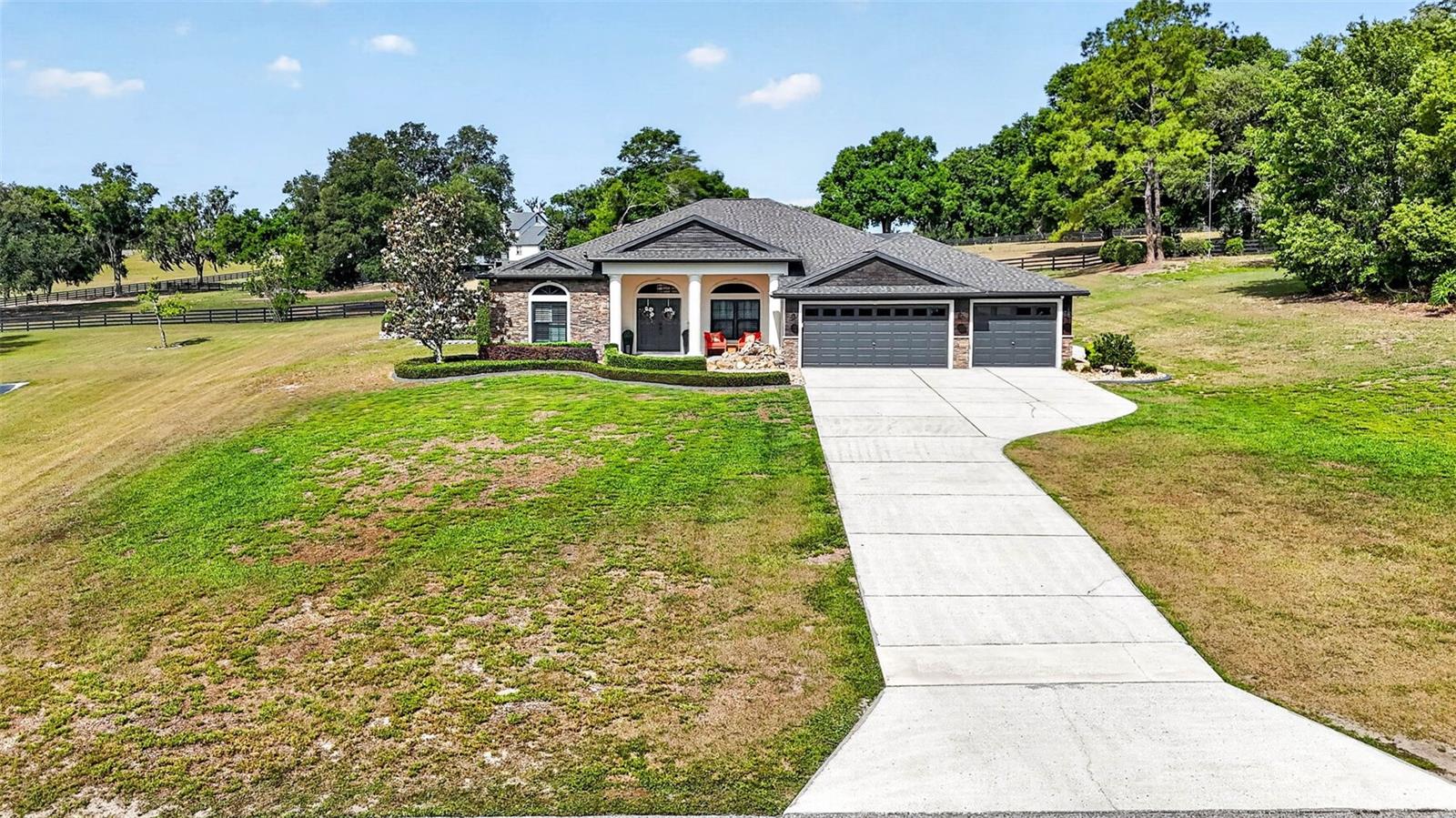 GRANDVIEW GROVE - Residential