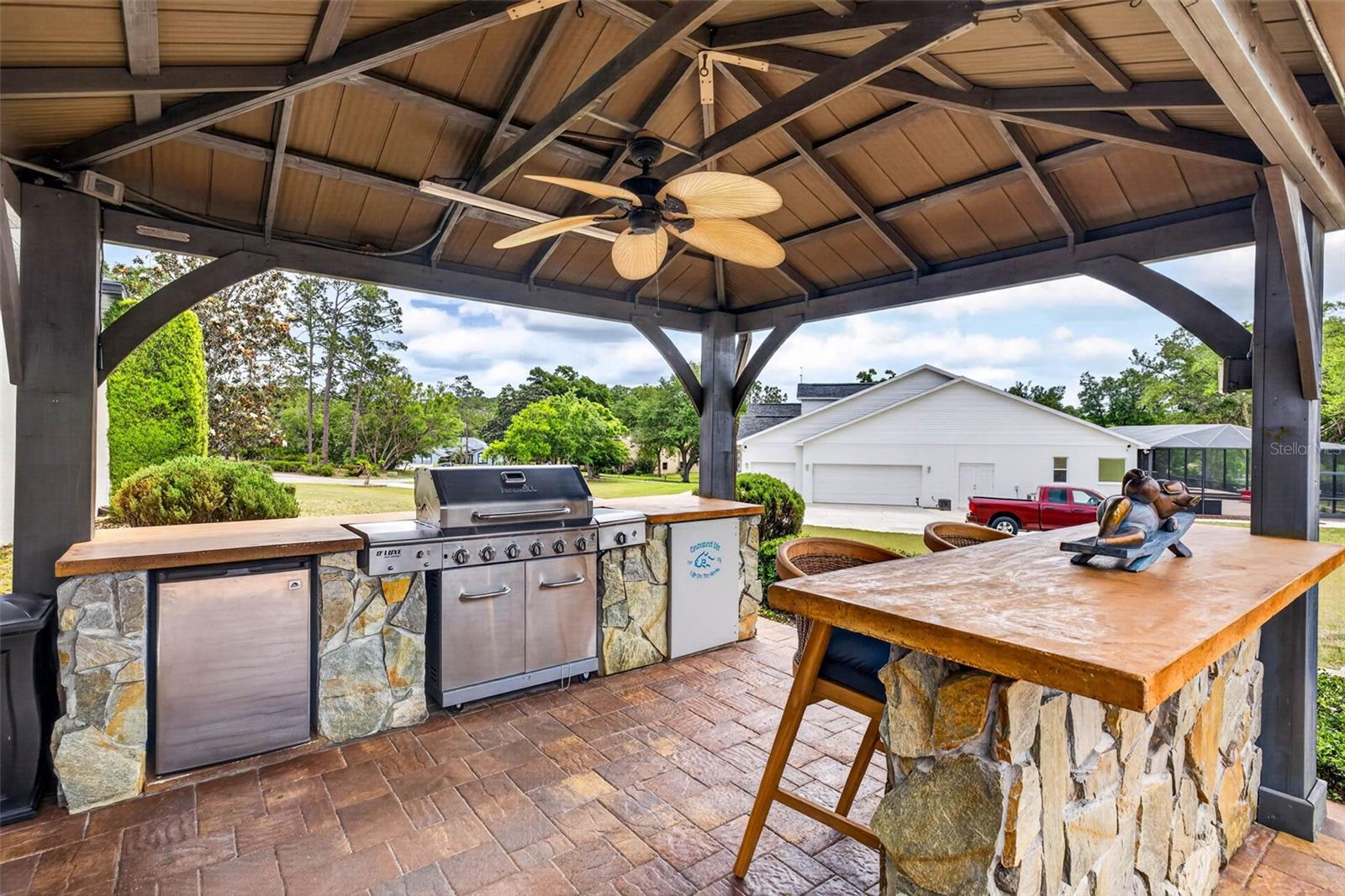 GRANDVIEW GROVE - Residential