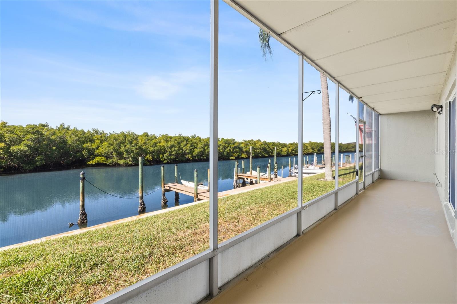 BAY POINTE CONDO - Residential