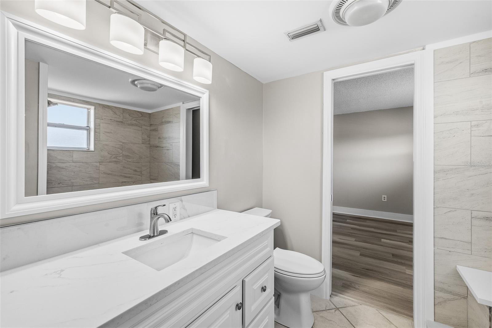 BAY POINTE CONDO - Residential