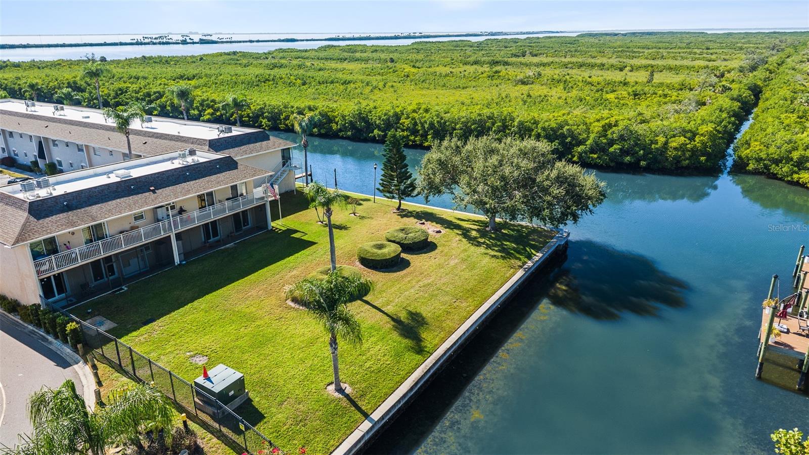 BAY POINTE CONDO - Residential