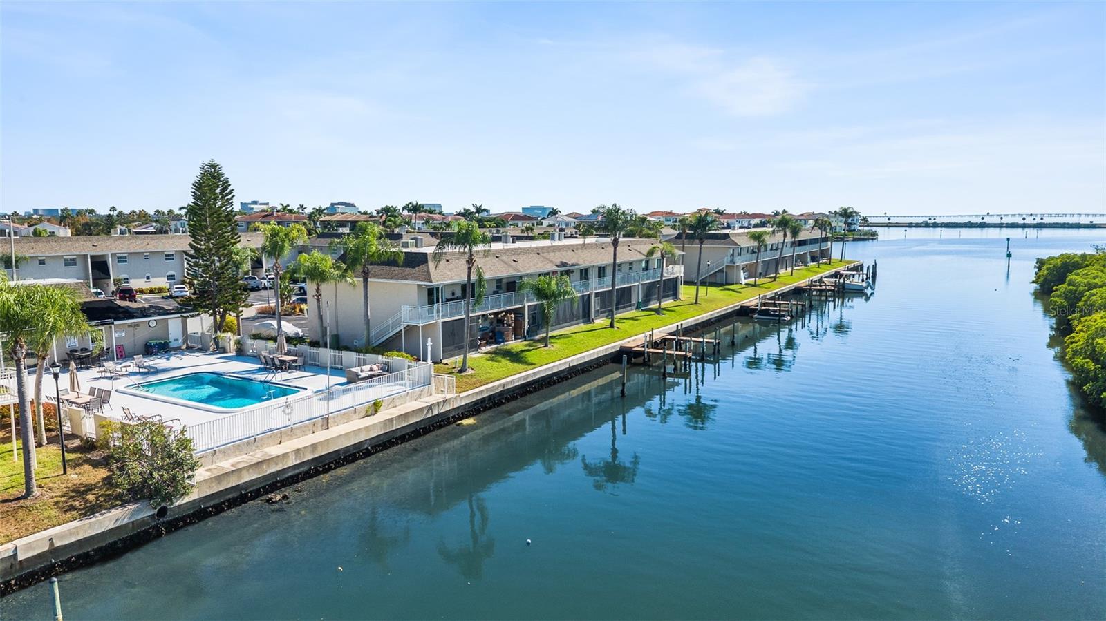 BAY POINTE CONDO - Residential