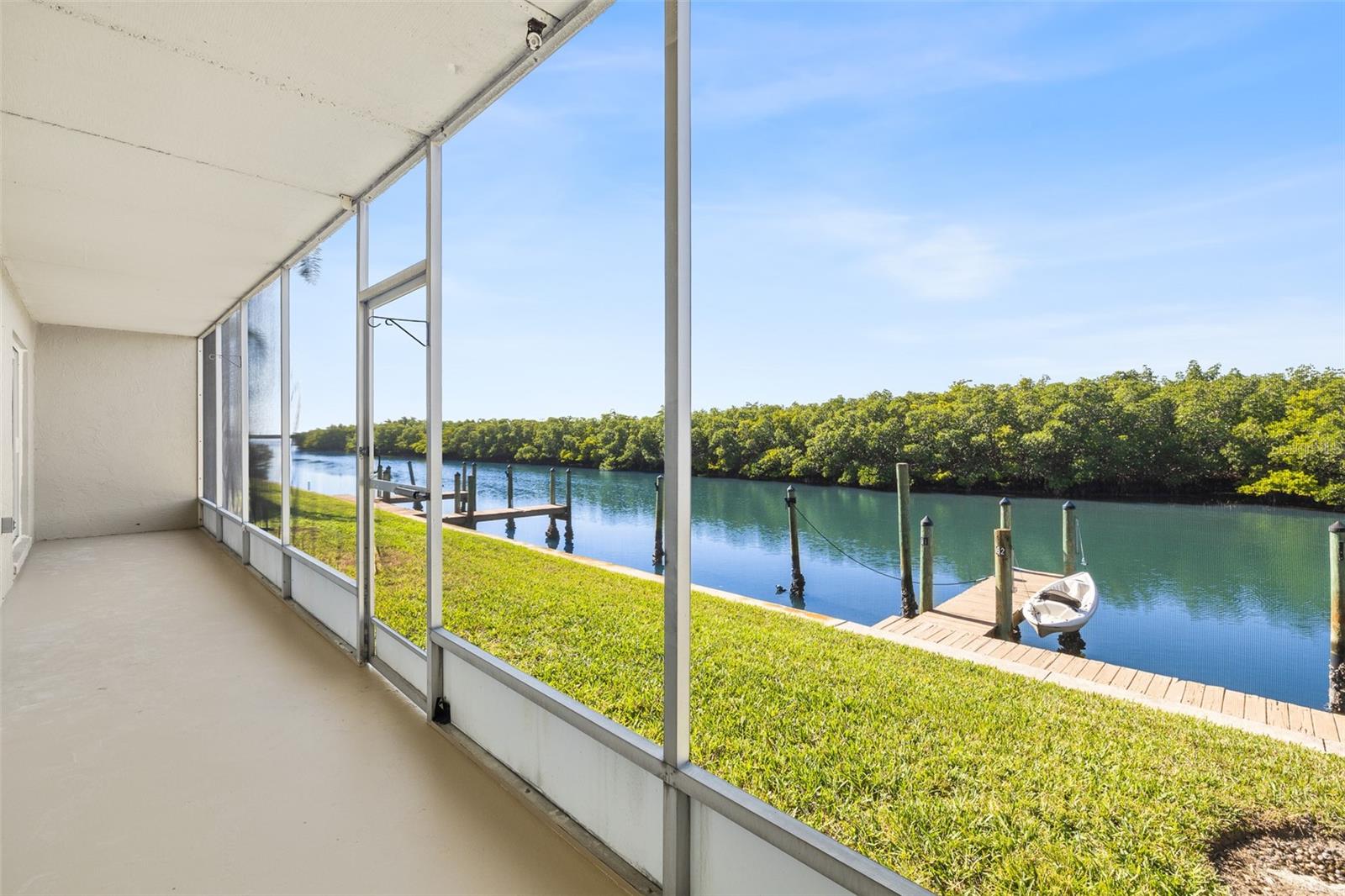 BAY POINTE CONDO - Residential