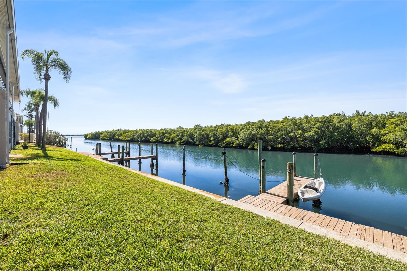 BAY POINTE CONDO - Residential