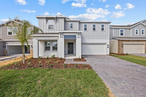Photo of 2611 Runners Circle, Clermont, FL 34714 (MLS # O6387301)