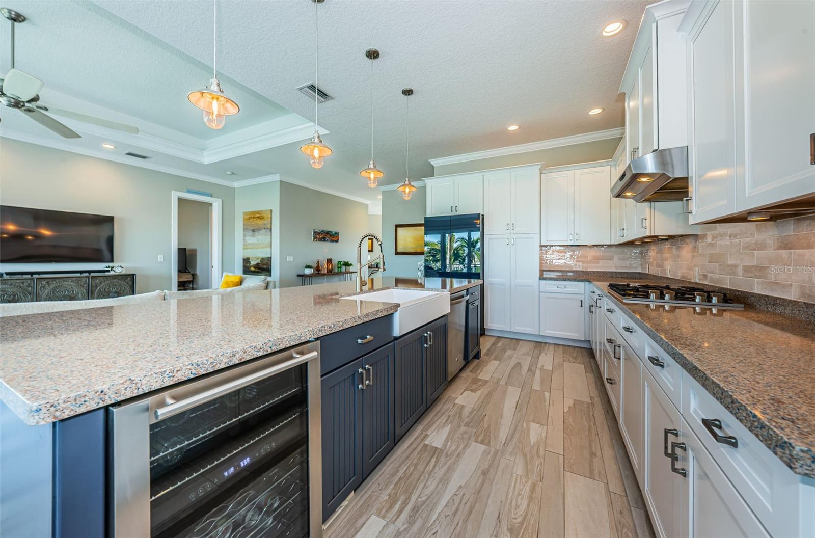 LONE PALM BEACH 3RD ADD - Residential