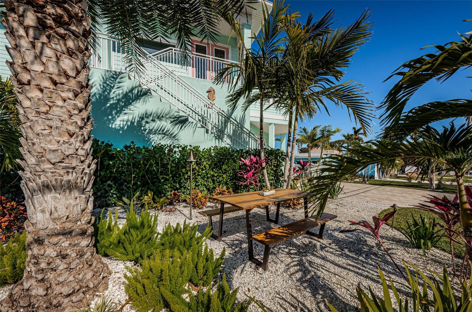 LONE PALM BEACH 3RD ADD - Residential