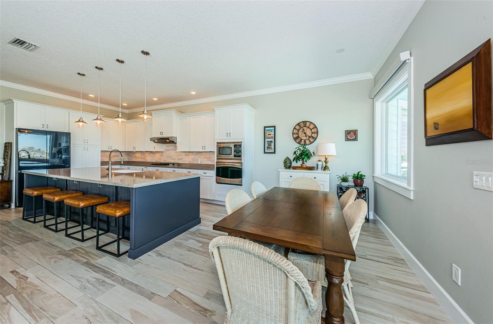 LONE PALM BEACH 3RD ADD - Residential