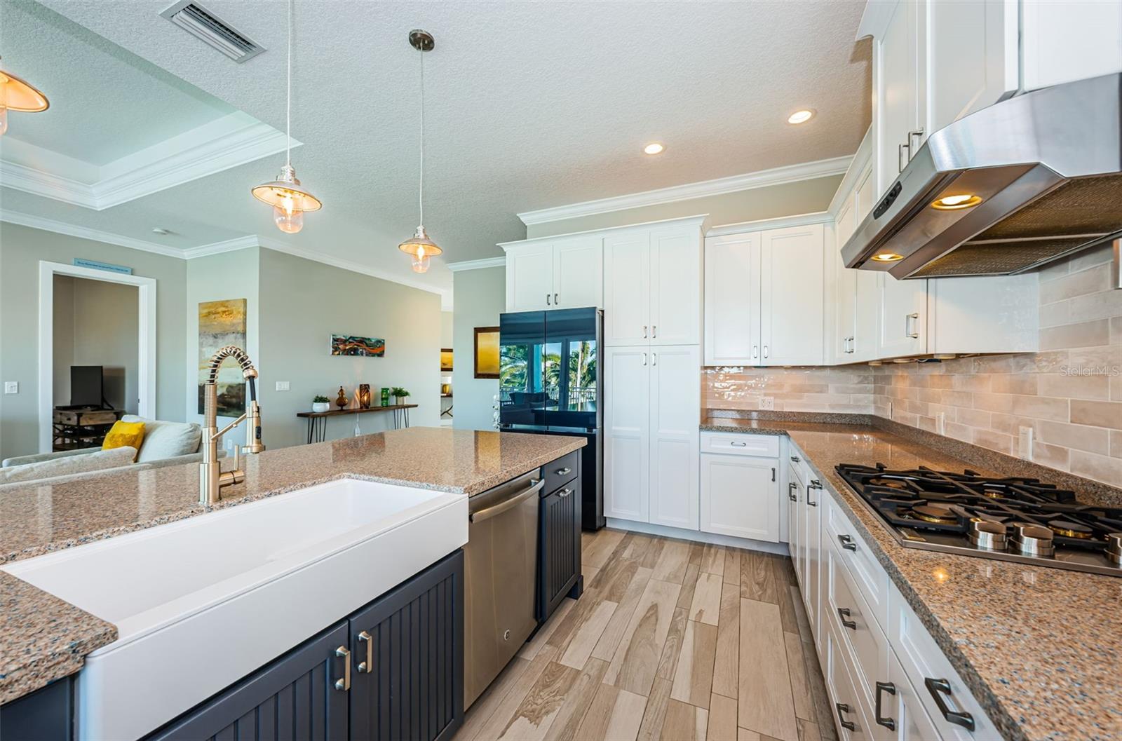 LONE PALM BEACH 3RD ADD - Residential