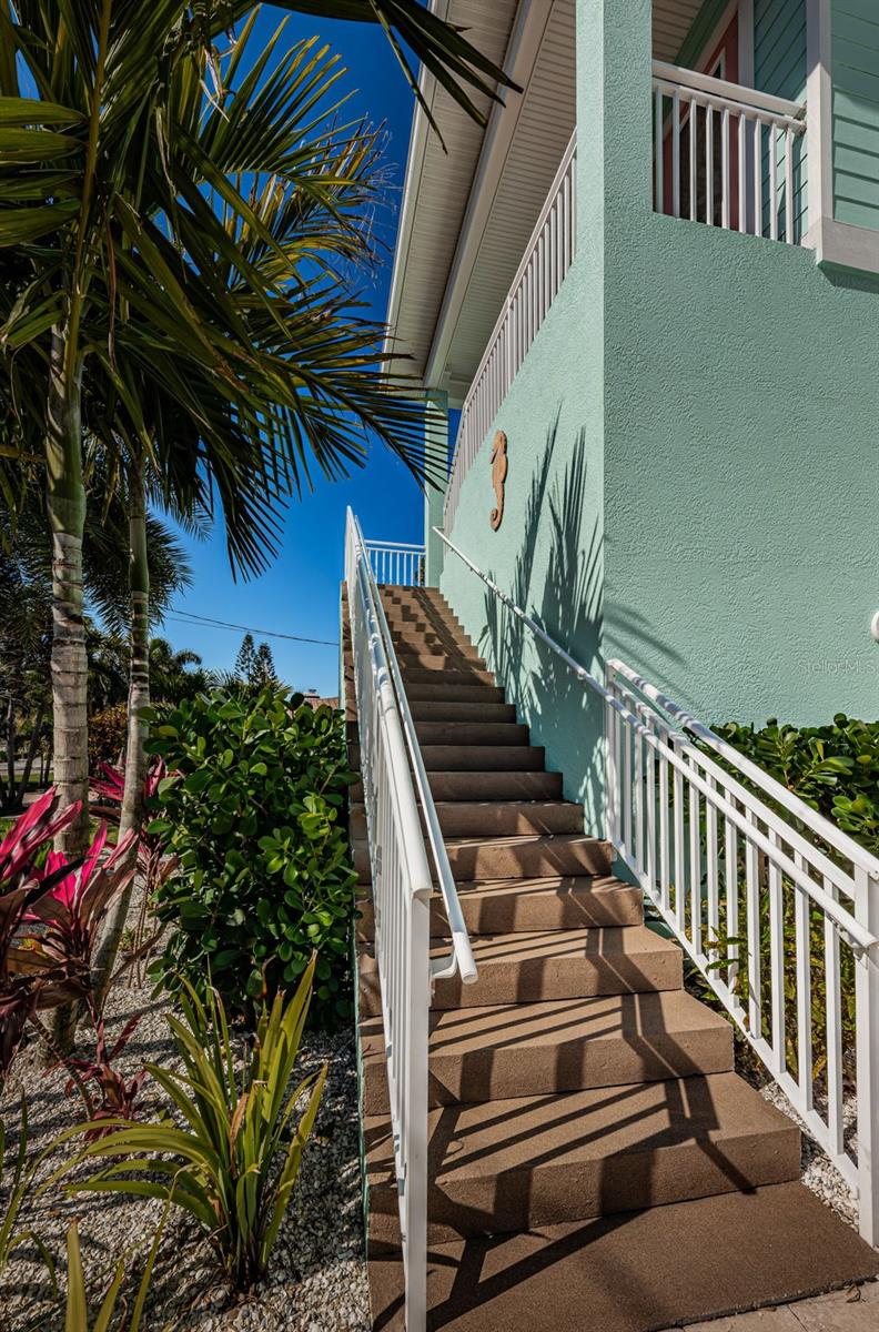 LONE PALM BEACH 3RD ADD - Residential