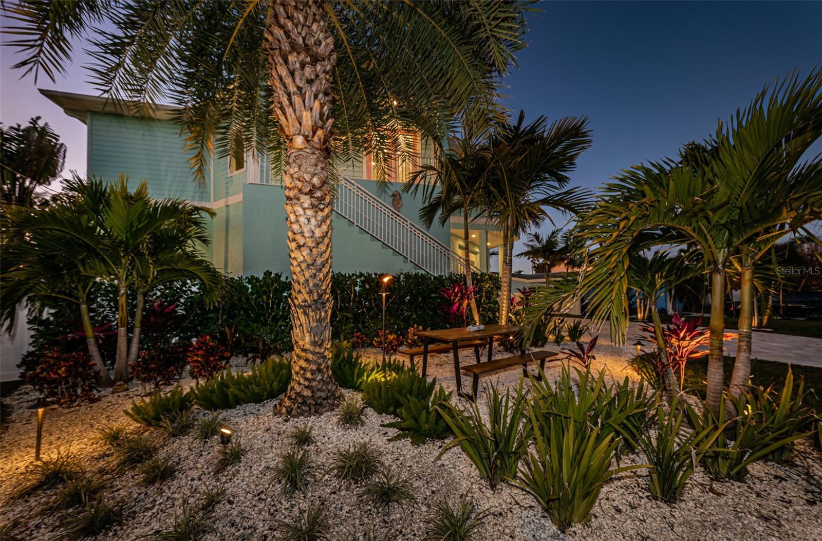 LONE PALM BEACH 3RD ADD - Residential