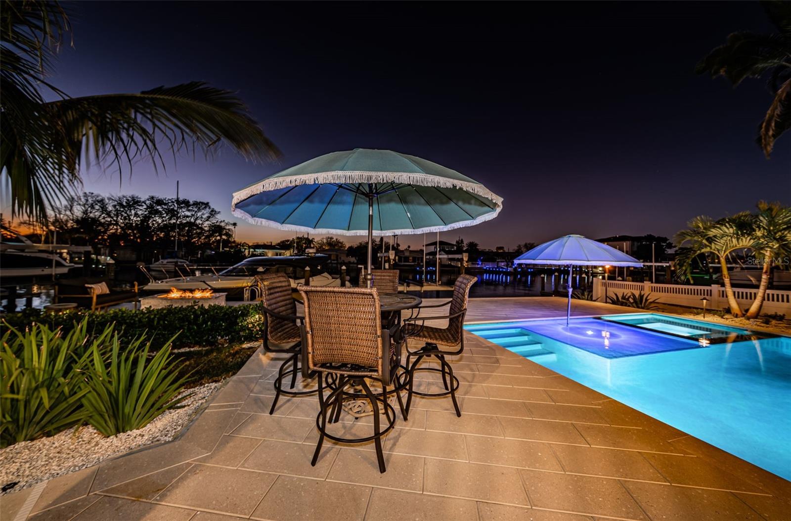 LONE PALM BEACH 3RD ADD - Residential