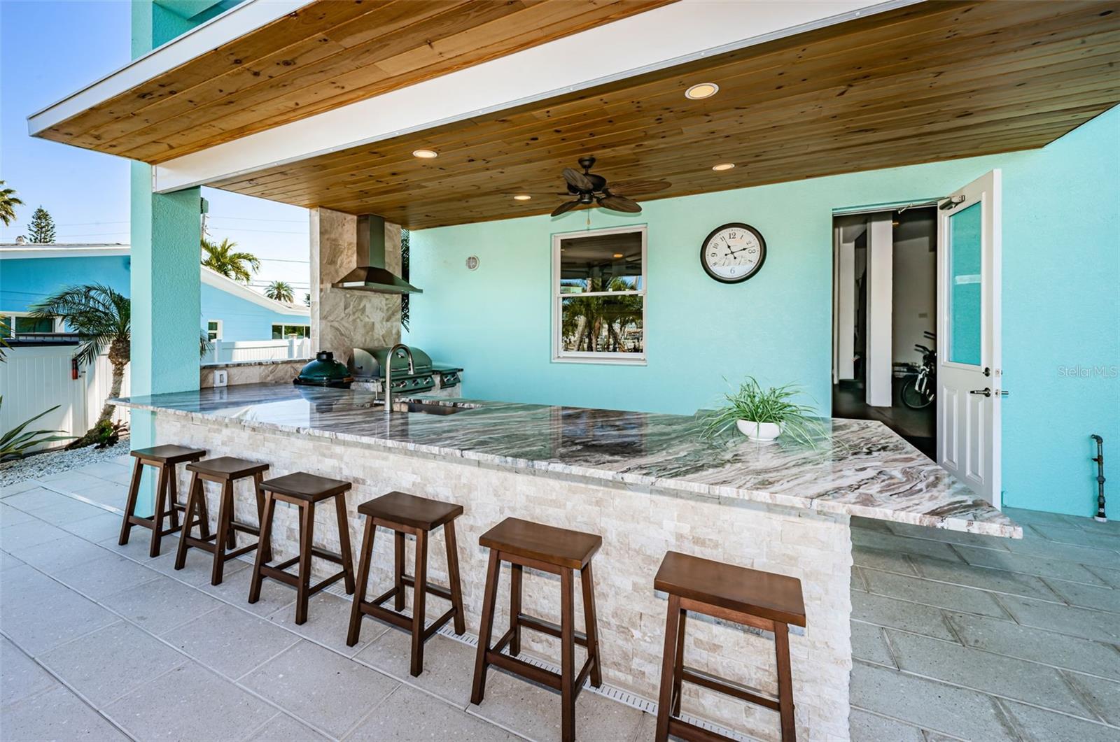 LONE PALM BEACH 3RD ADD - Residential