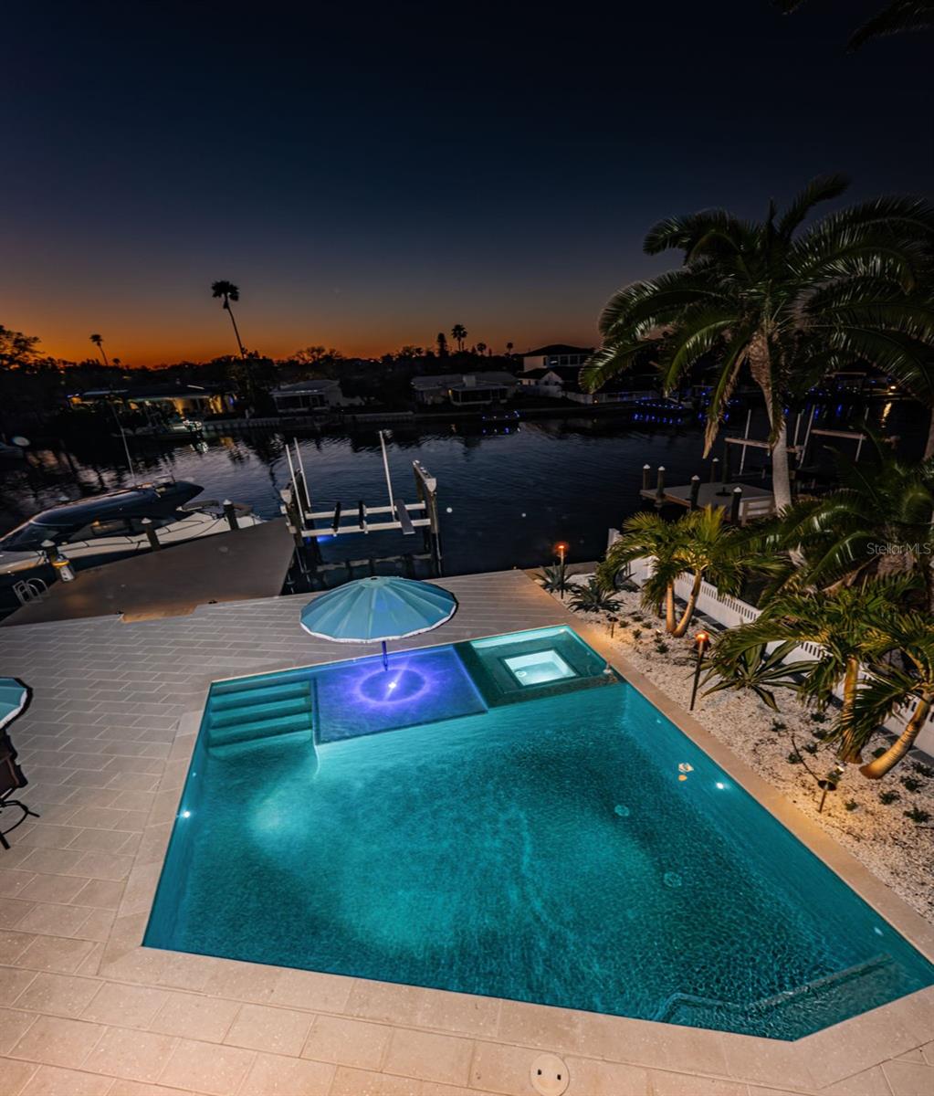 LONE PALM BEACH 3RD ADD - Residential