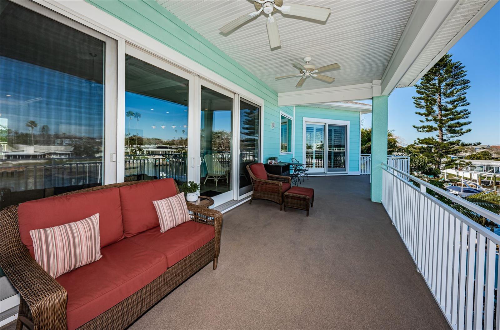 LONE PALM BEACH 3RD ADD - Residential