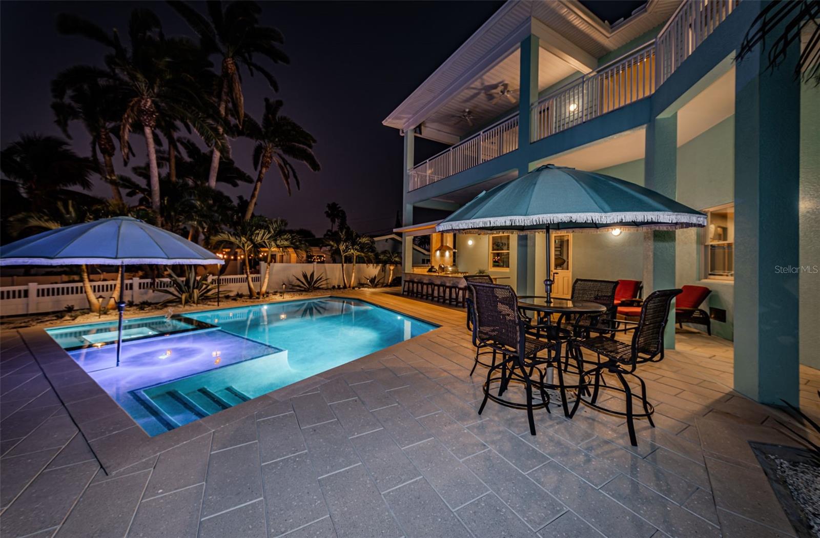 LONE PALM BEACH 3RD ADD - Residential