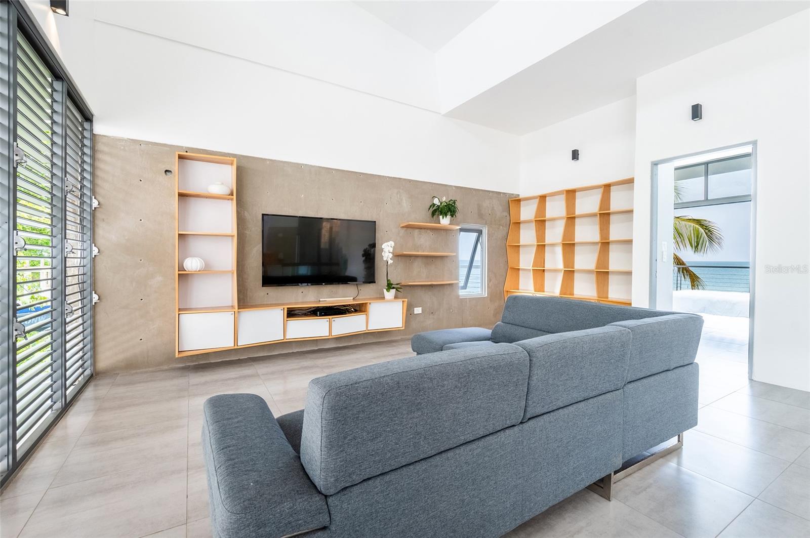 VILLA MARIPOSA - Residential