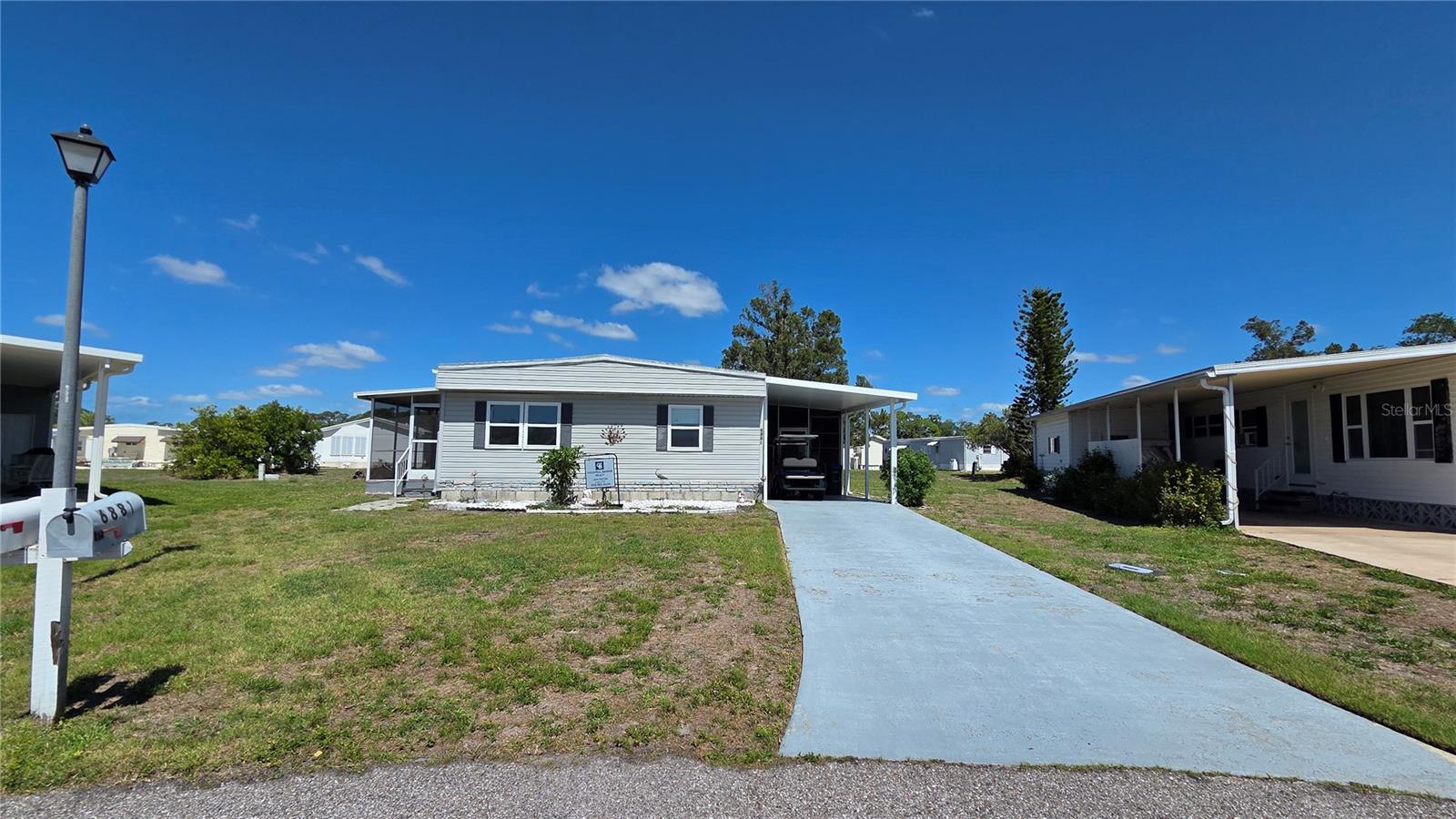HOLIDAY PARK - Residential