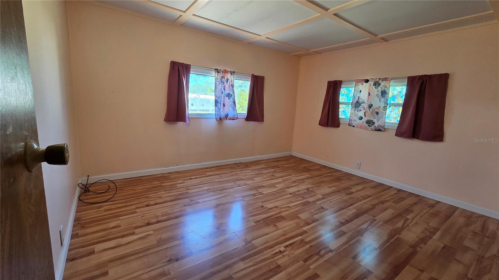 HOLIDAY PARK - Residential