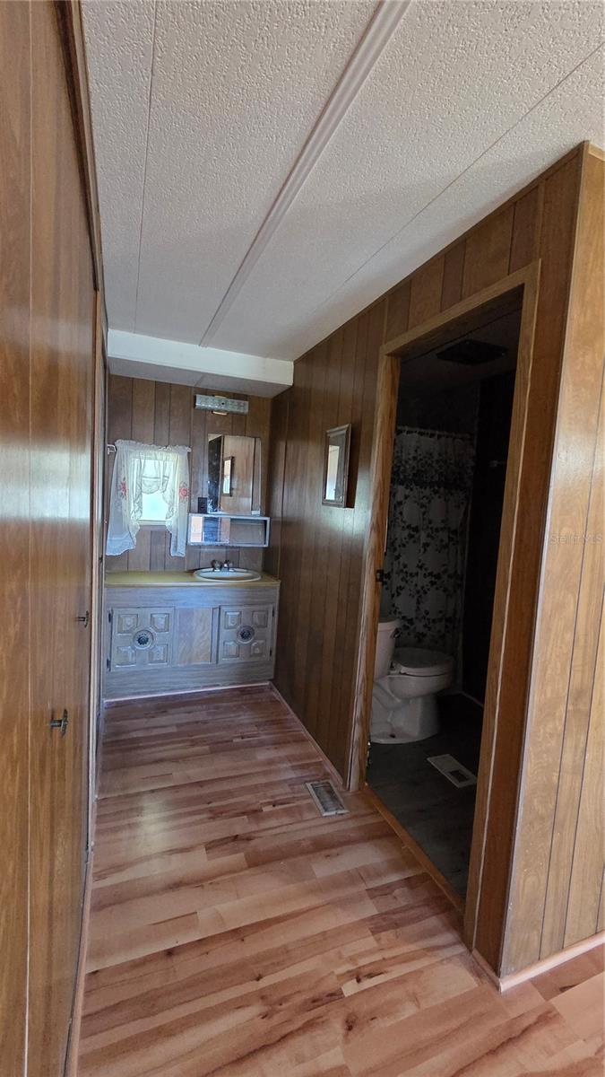 HOLIDAY PARK - Residential