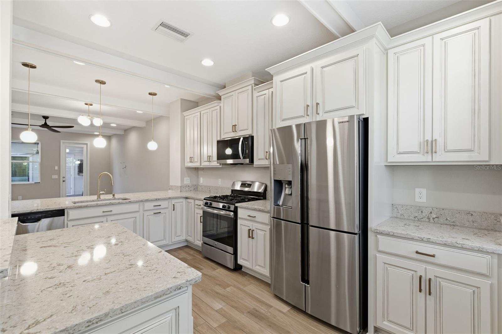 STARKEY RANCH VILLAGE 1 PH 3 - Residential Lease