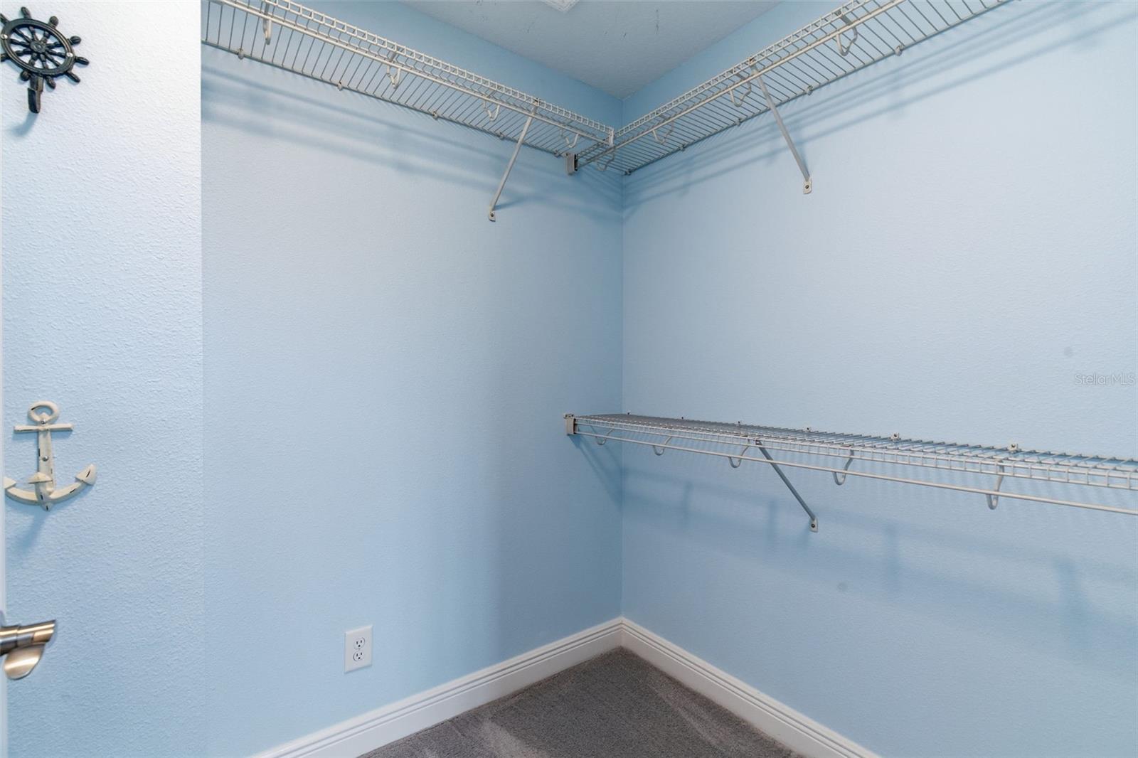 STARKEY RANCH VILLAGE 1 PH 3 - Residential Lease