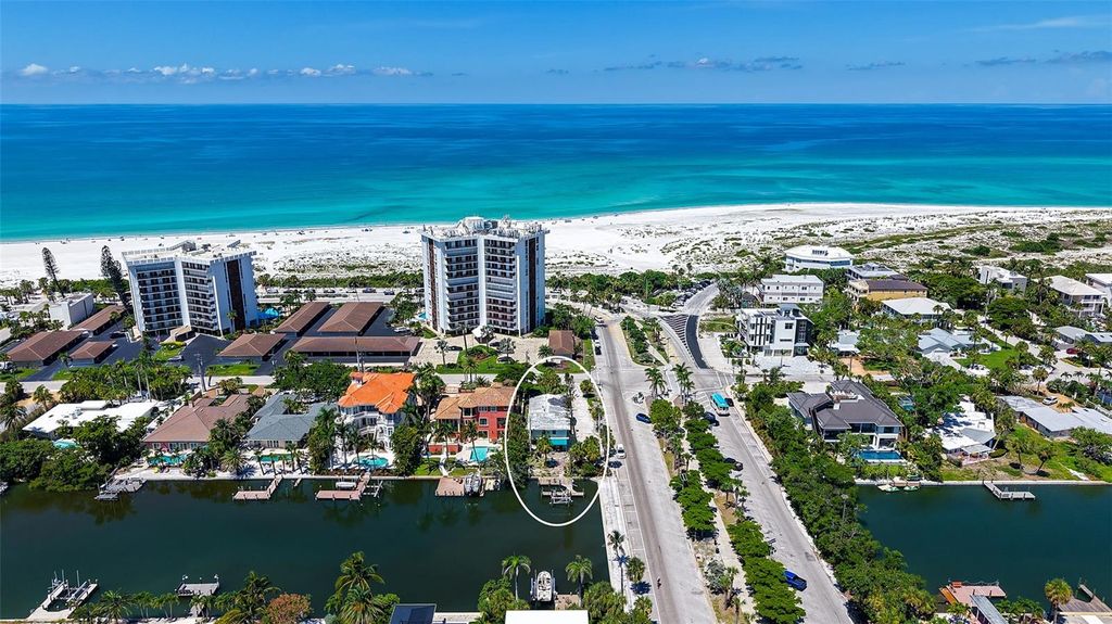 Photo of 222 John Ringling Boulevard, Sarasota, FL 34236 (MLS # A4657838)