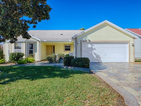 Photo of 1404 Valparaiso Street, The Villages, FL 32162 (MLS # G5109109)