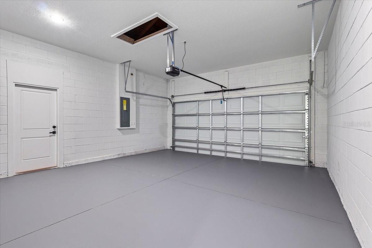 CITRUS SPGS UNIT 04 - Residential