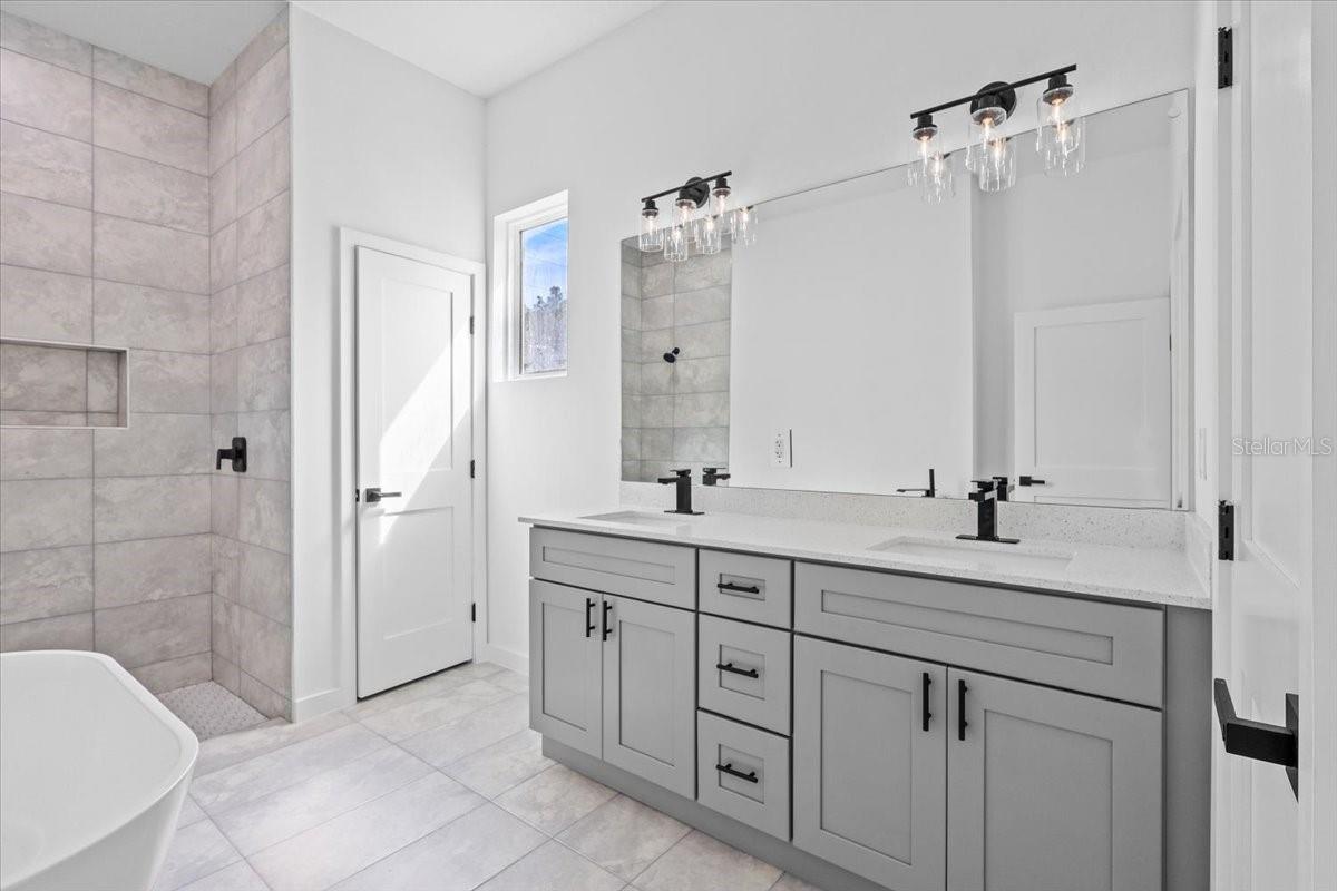 CITRUS SPGS UNIT 04 - Residential