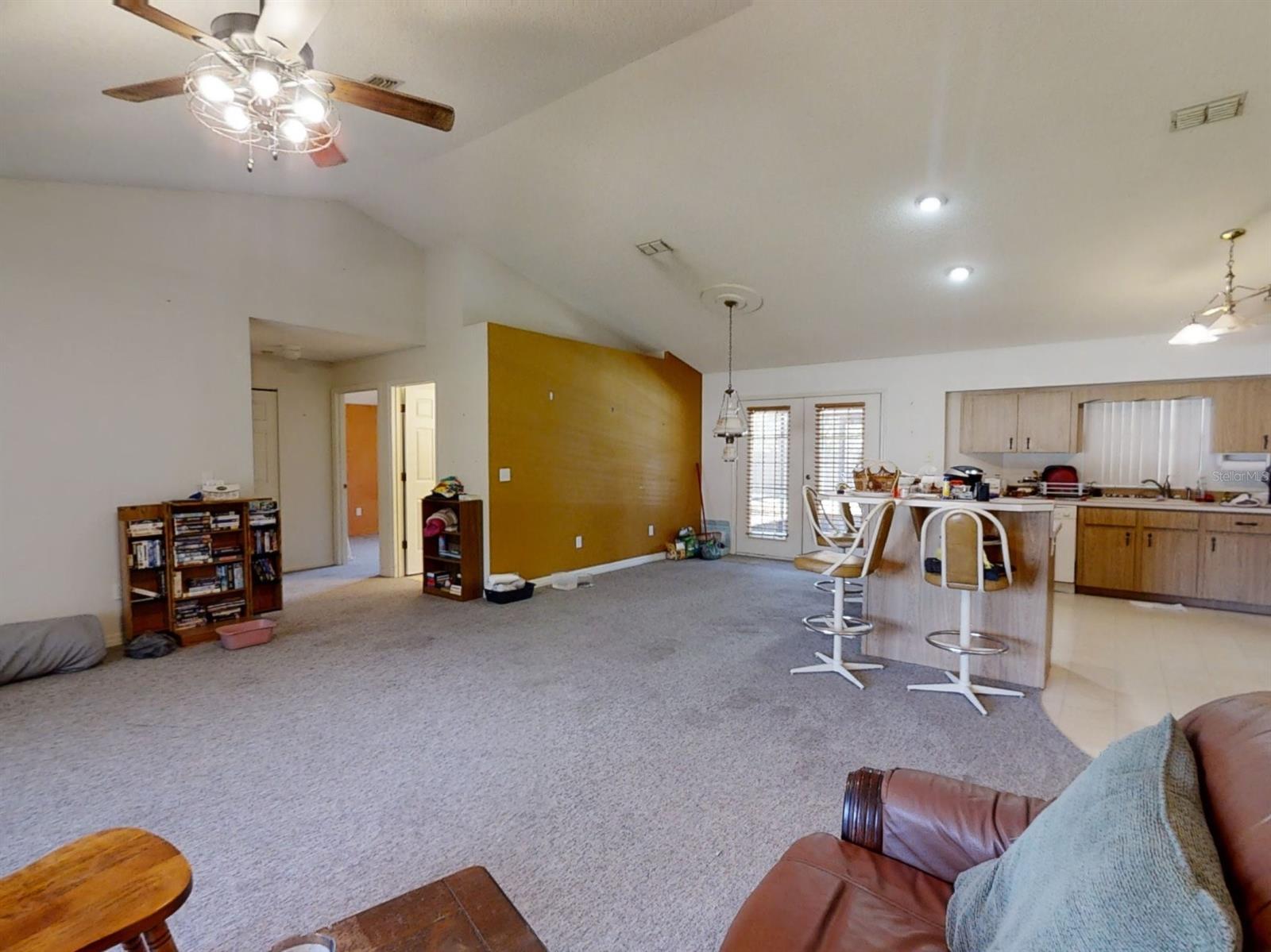 Florida Shores 01 - Residential