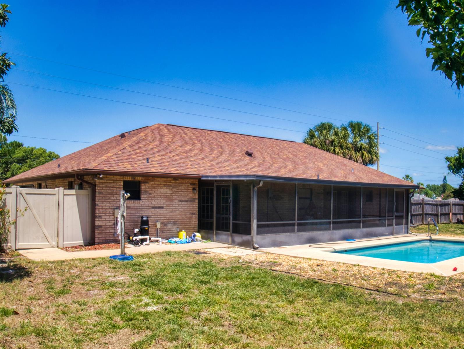 Florida Shores 01 - Residential