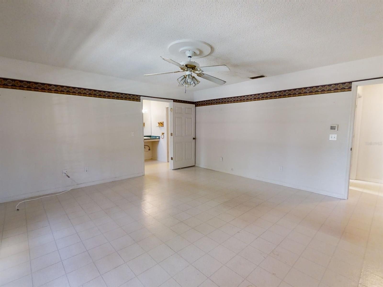 Florida Shores 01 - Residential