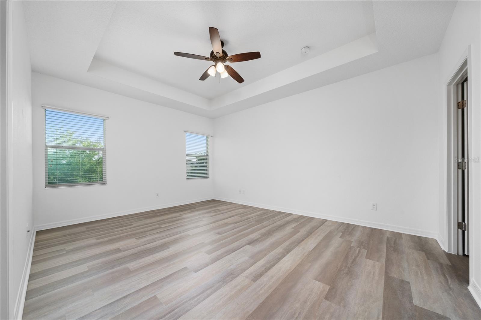 SAWGRASS LNDGS - Residential