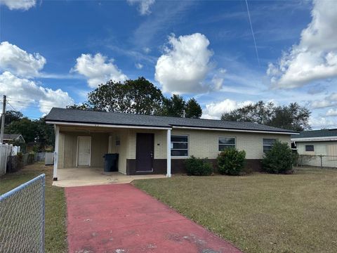 Photo of 952 We Do Wee Court, Lakeland, FL 33810 (MLS # TB8451855)