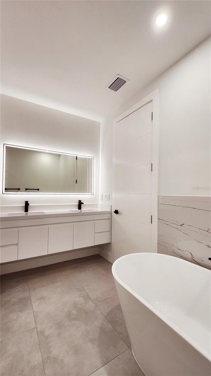 LAKE TO GULF ESTATES - Residential