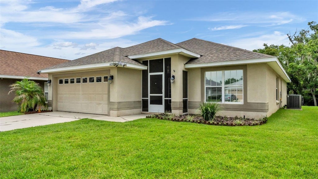 Photo of 6838 Shimmering Drive, Lakeland, FL 33813 (MLS # L4963277)