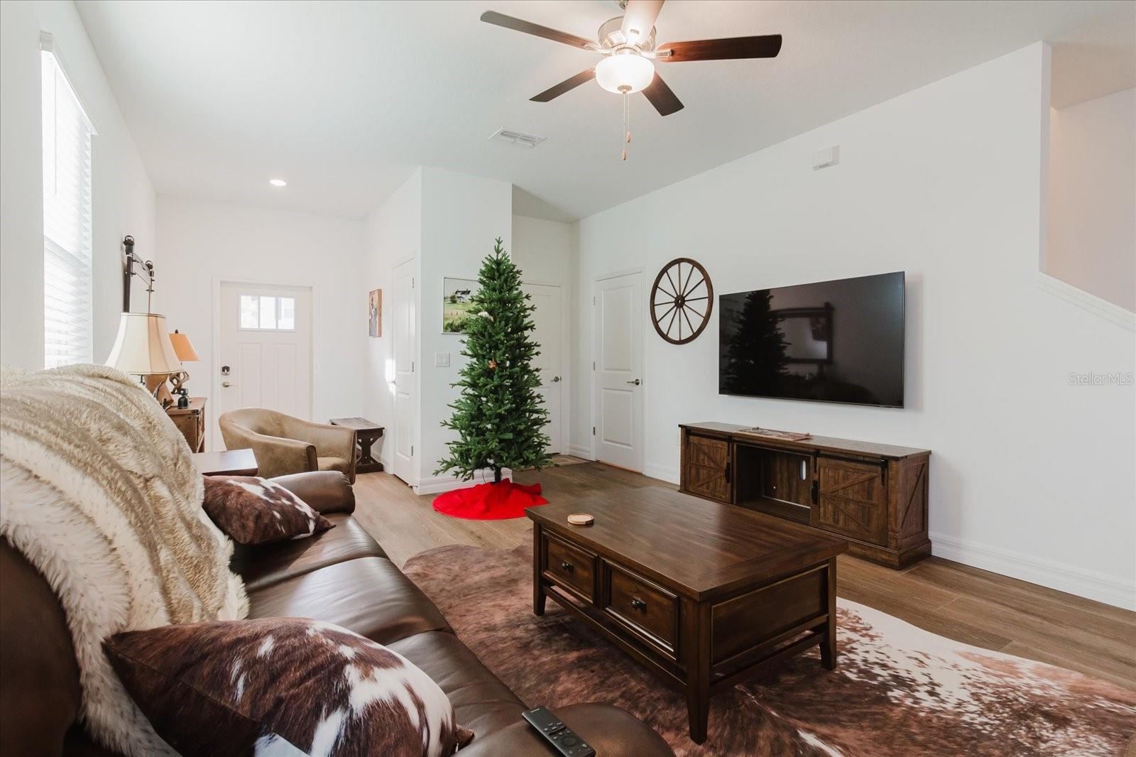 TOWNES/LK THOMAS PH 1 - Residential