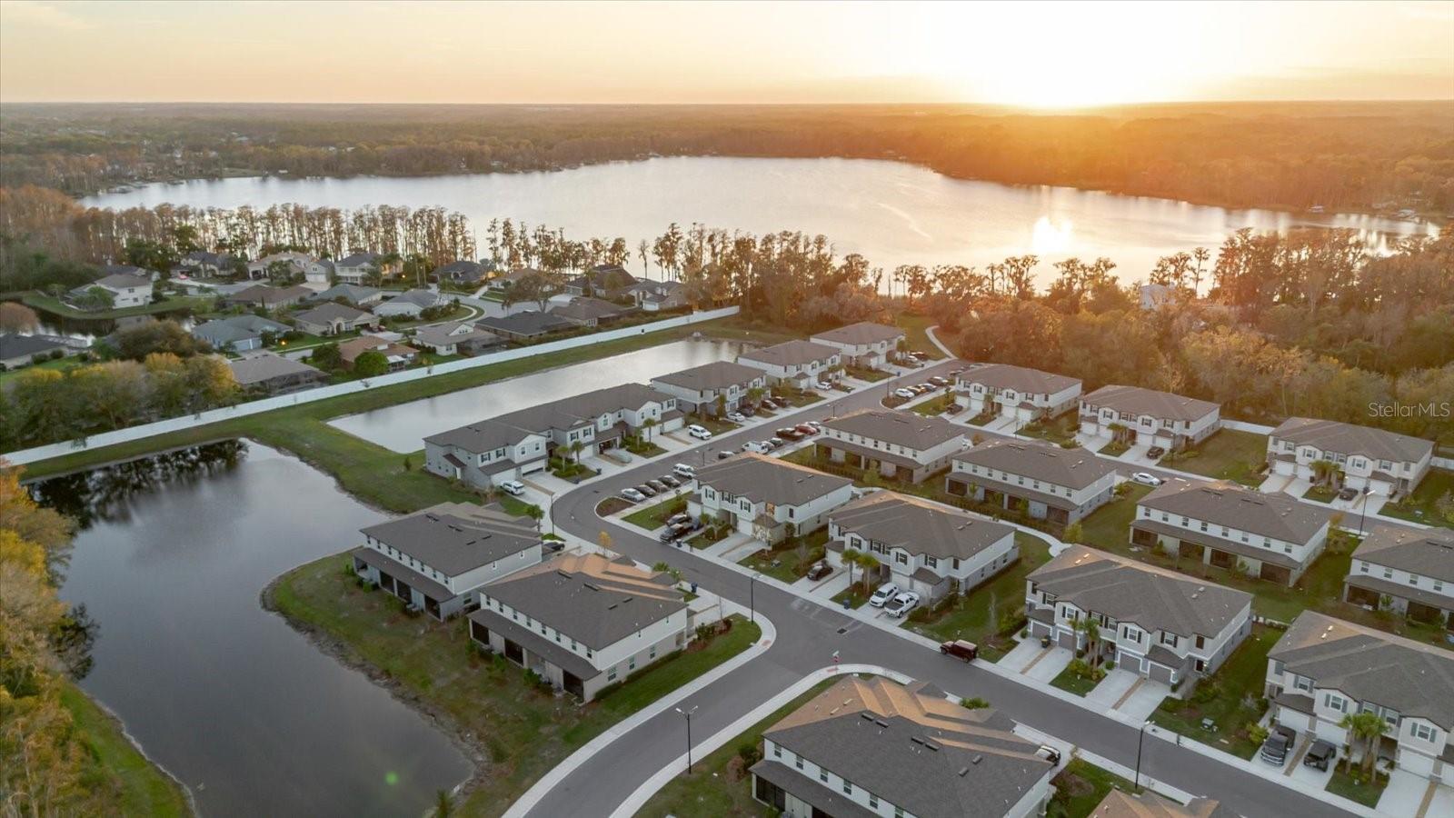 TOWNES/LK THOMAS PH 1 - Residential