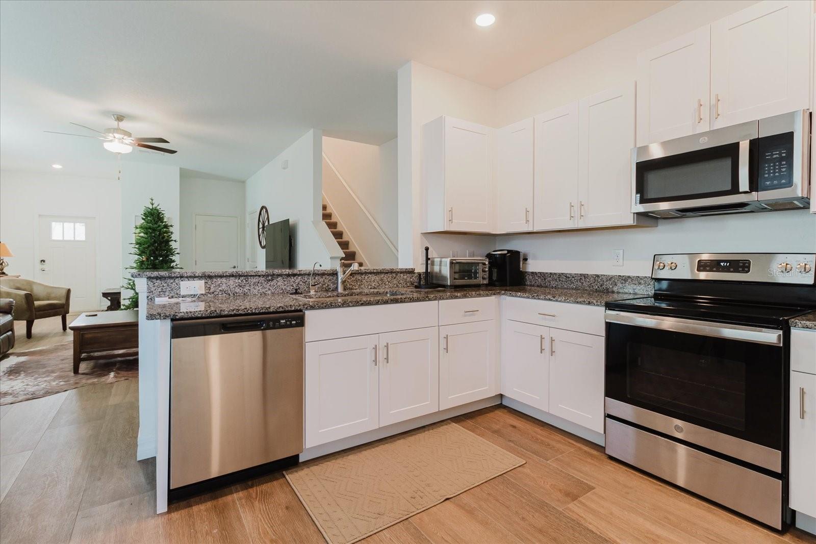 TOWNES/LK THOMAS PH 1 - Residential