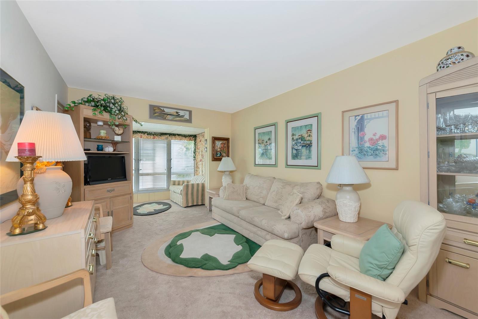 THE THIRD BAYSHORE - Residential