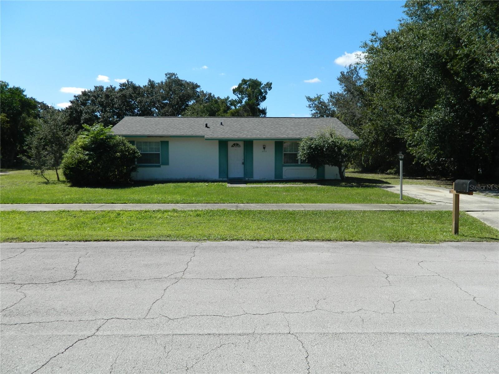 DELTONA LAKES UNIT 74 - Residential Lease