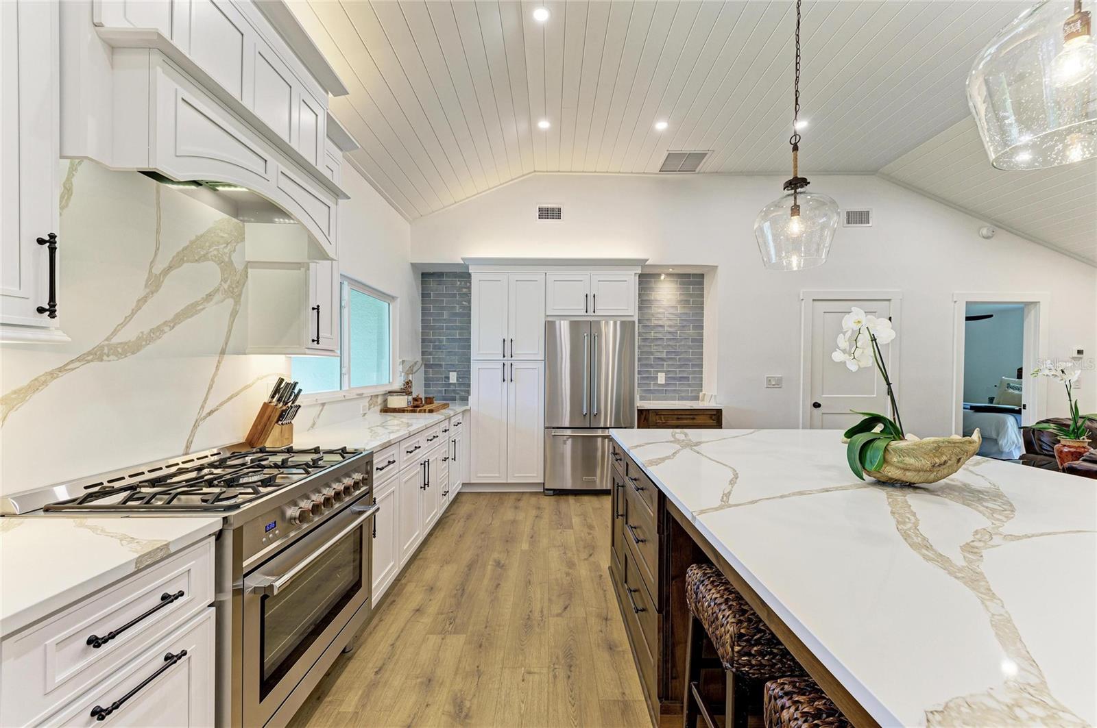 NO SUBDIVISION - Residential