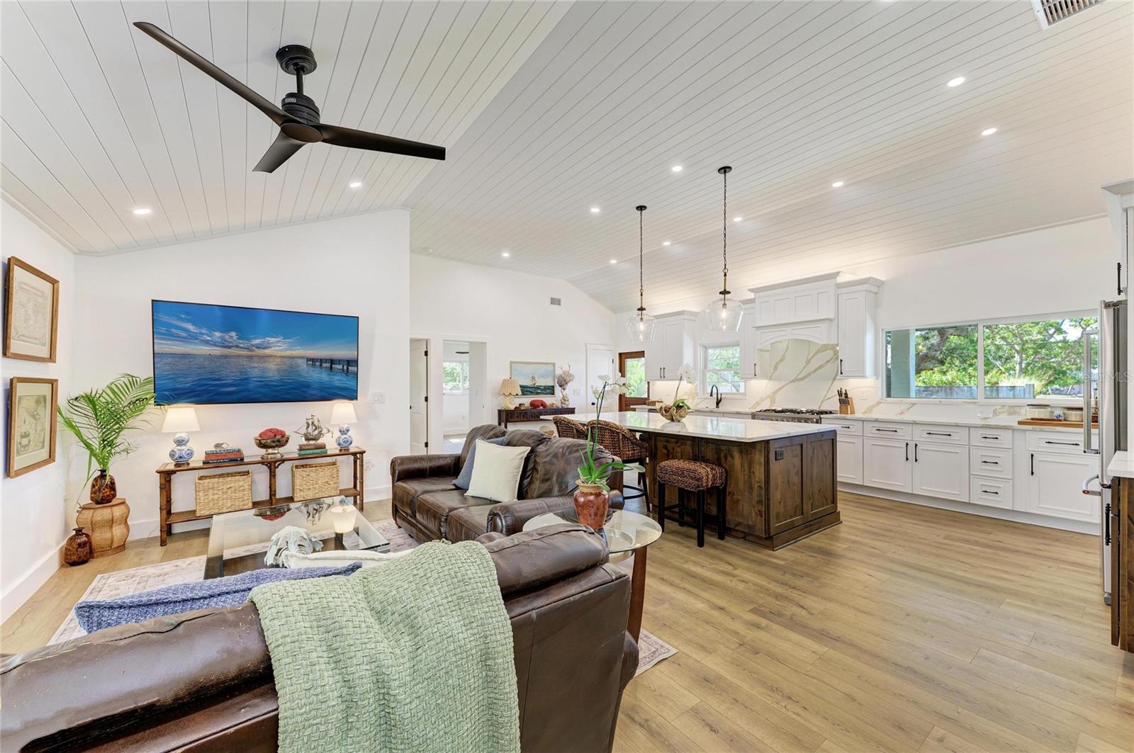 NO SUBDIVISION - Residential