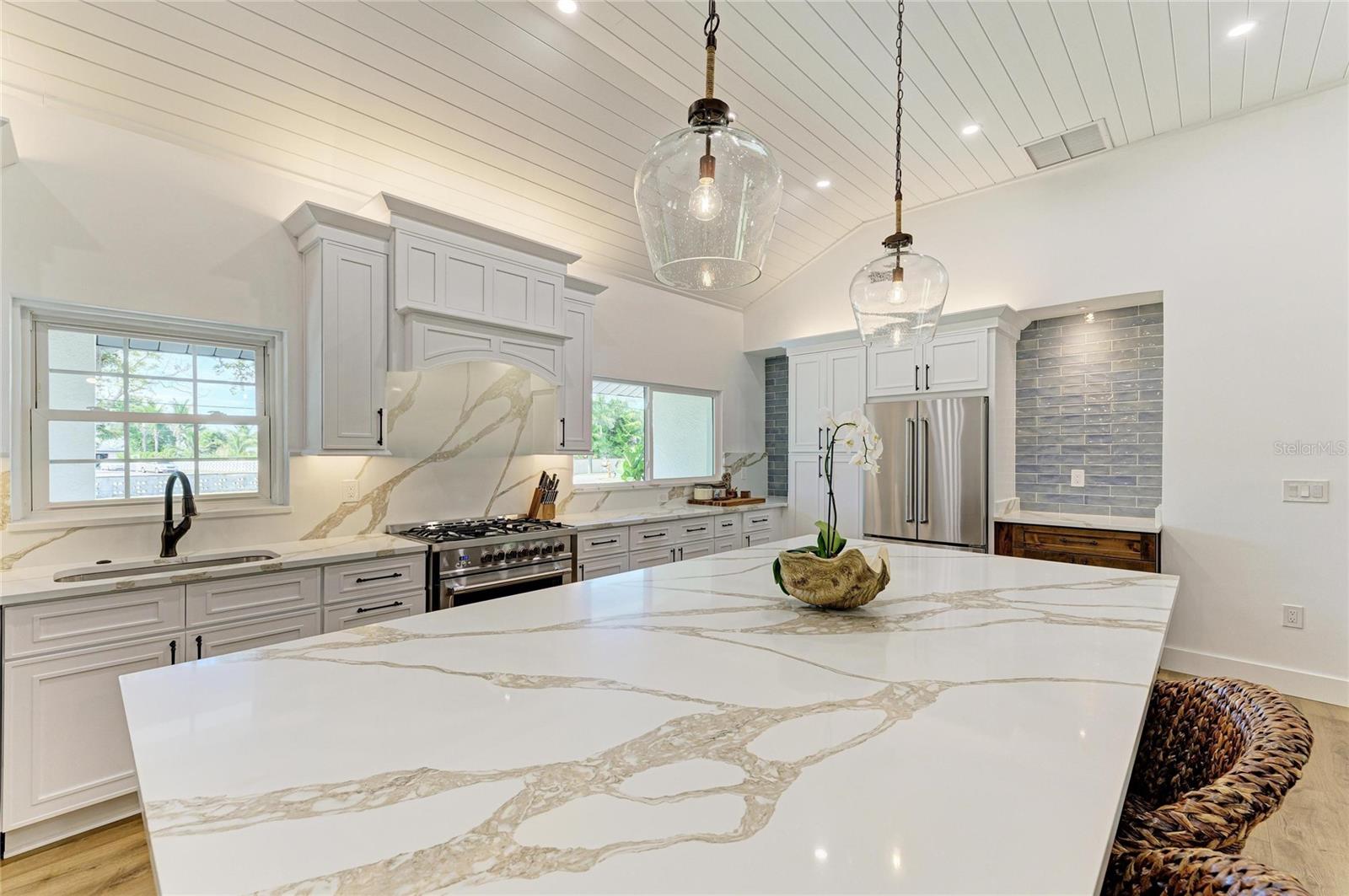 NO SUBDIVISION - Residential