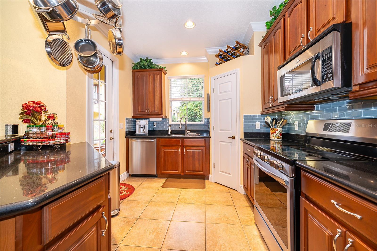 MILLENIUM PARC B C D E & G - Residential