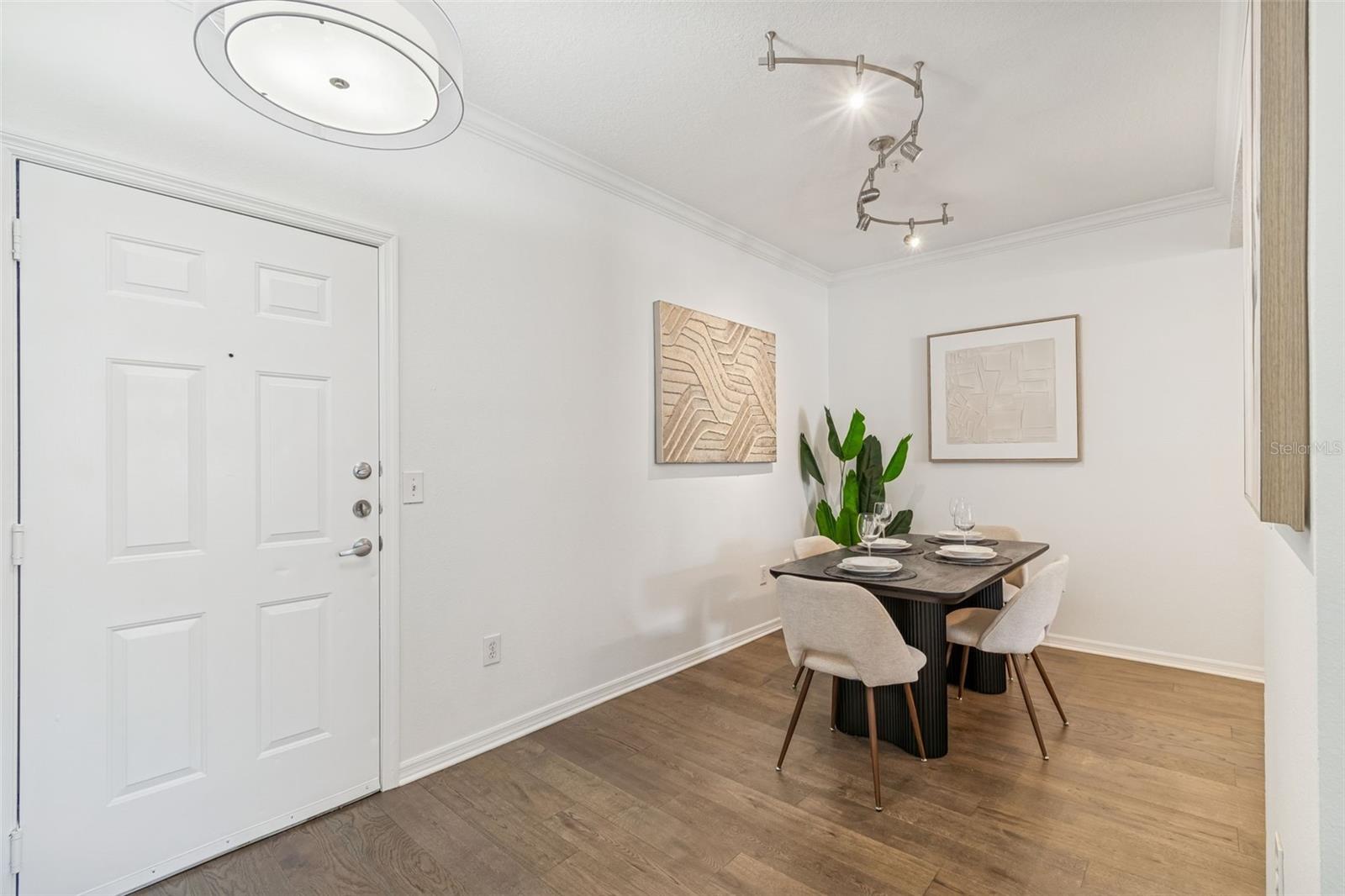 501 KNIGHTS RUN AVENUE 2206