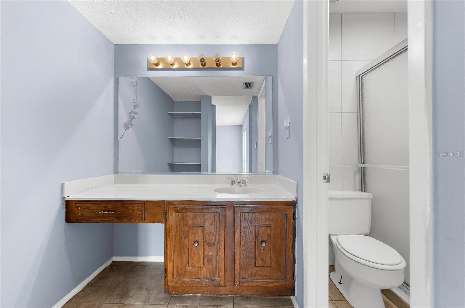 BENEVA RIDGE - Residential