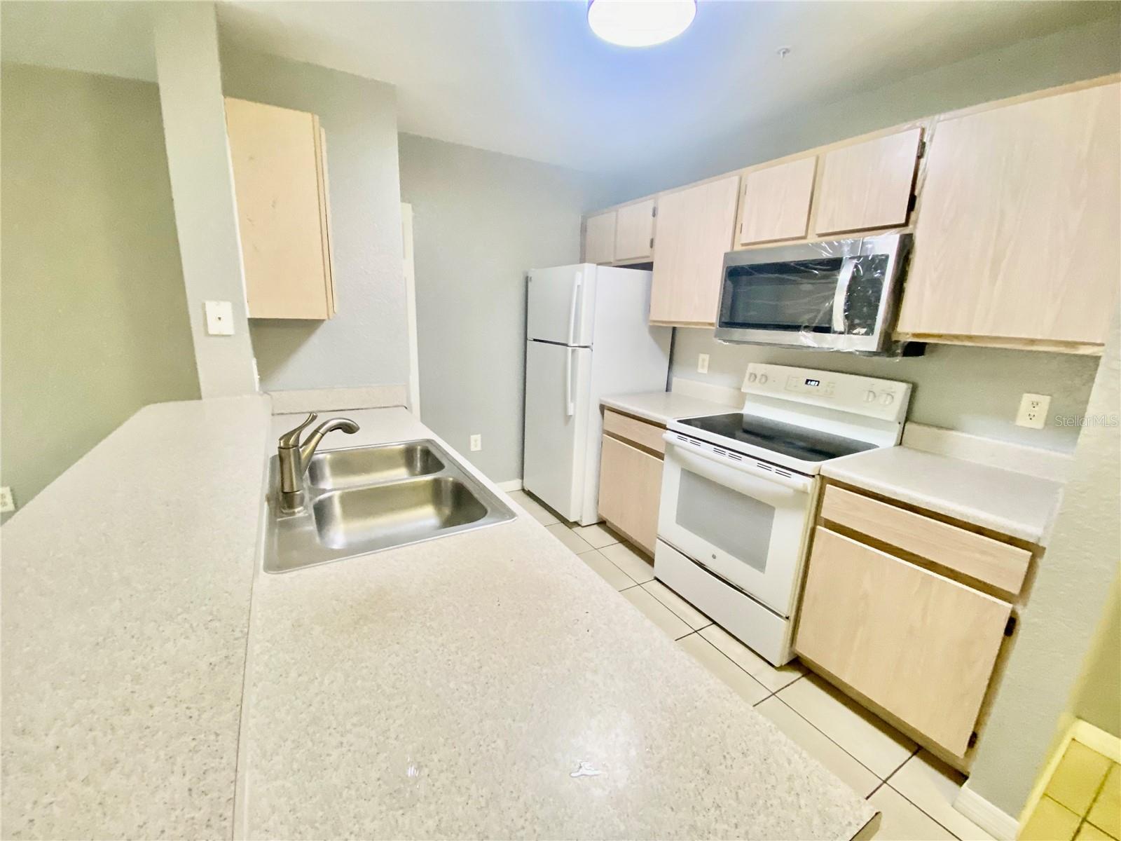 CYPRESS FAIRWAY - Residential Lease